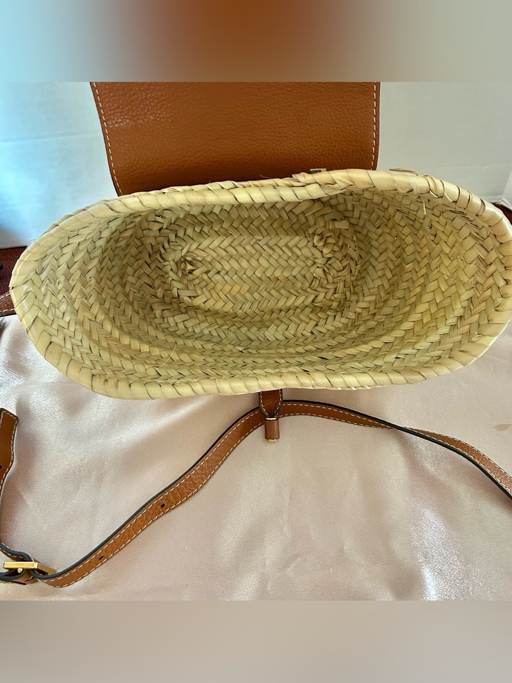 New Chloe Raffia Marcie Bag-PRICE IS FIRM - Picture 7 of 14